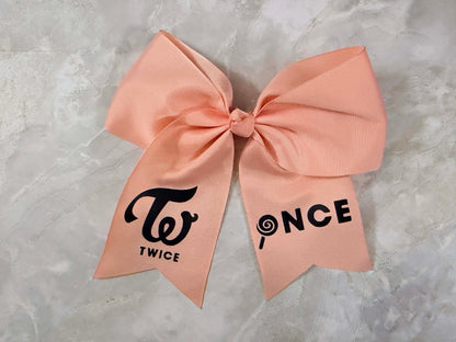K-Pop Girl Group Bow