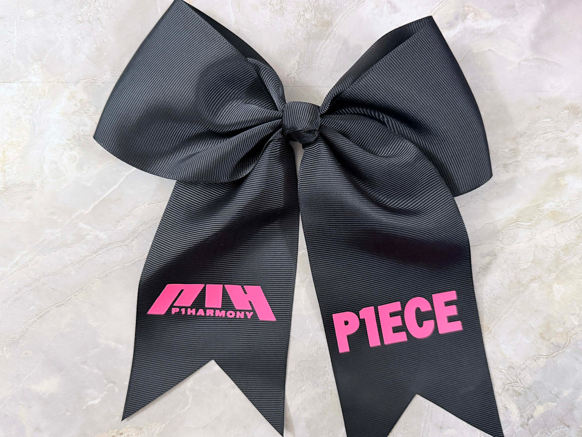 K-Pop Bows Boy Groups
